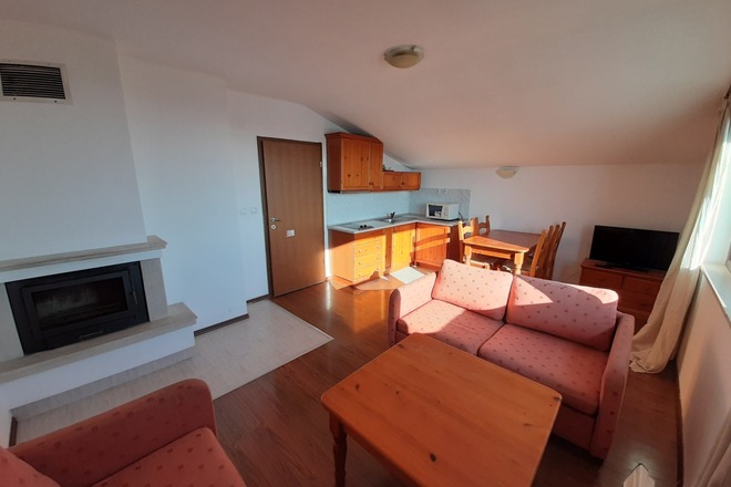 One Bedroom Apartment close to Town Center