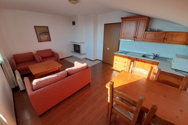 One Bedroom Apartment close to Town Center