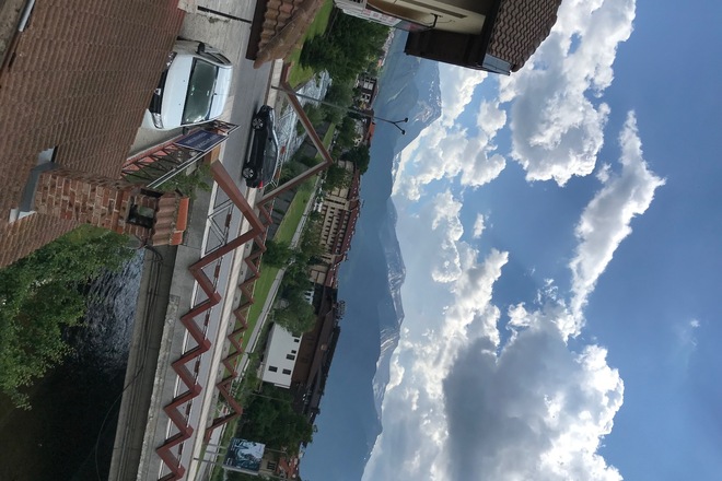 Spacious 2 bedroom apartment near the center 
