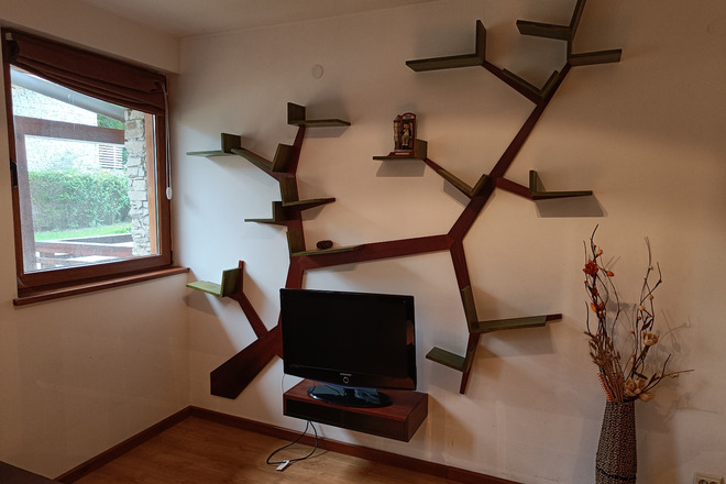 1BR Newly-furnished ground floor flat in St Ivan Ski Resort