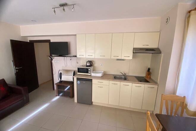 Valentina heights 1 bedroom R3