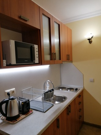 2 bedroom Apartment next to gondola 