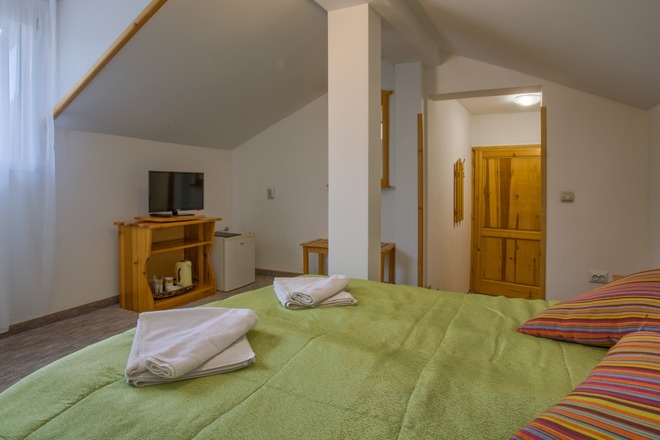 Private Ensuite Room in a Coliving House