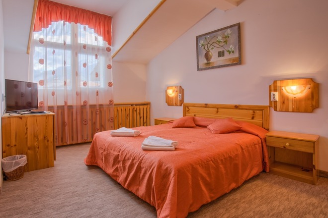 Private Ensuite Room in a Coliving House