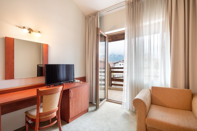 Studio w. Terrace in Coliving Bansko 4*+Coworking Plan