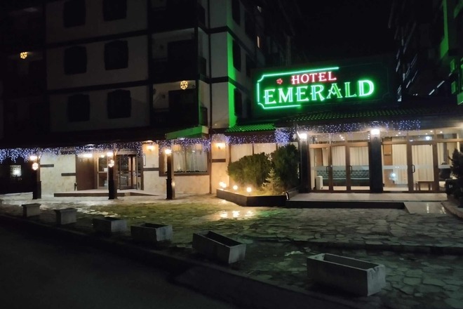 Dino private apartments hotel Emerald 