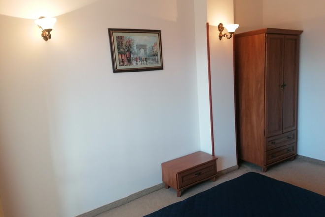 2 BEDROOM APARTMENT 2 min from the gondola 