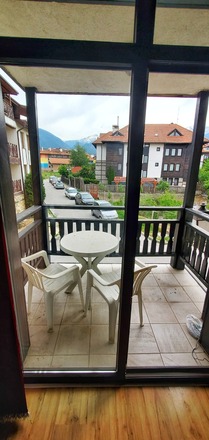 Fantastic 2 bed Apt with great views & facilities - Futura 10
