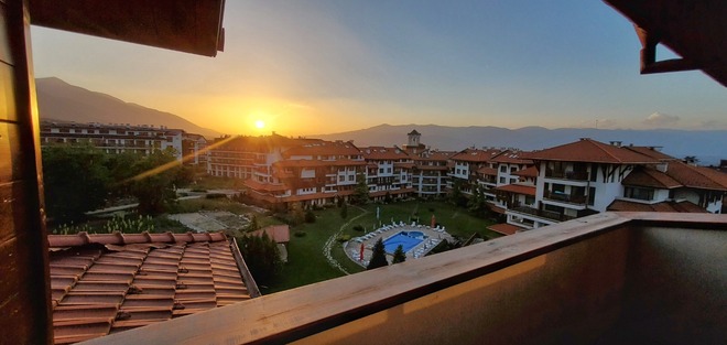 5th Floor Cedar Lodge 3 - Great Mountain Views C26