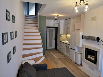 Monthly Apartment Rentals: Fully equipped 2-bedroom penthouse in Bansko