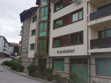 Monthly Apartment Rentals: Cosy One Bedroom Apartment Near the Gondola