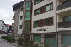 Monthly Apartment Rentals: Cosy One Bedroom Apartment Near the Gondola