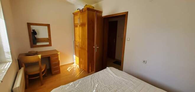 River Residence - Nice sized apartment in a good location to town