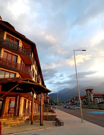 Rila Mountain View Apartament  (close to gondola lift)