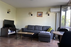 Monthly Apartment Rentals: LARGE DUPLEX PENTHOUSE NEAR THE GONDALA 2 BD 3 BTH