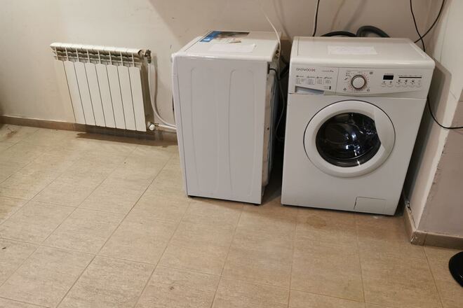 Large Studio Valentina Heights internet, washing machine, R29