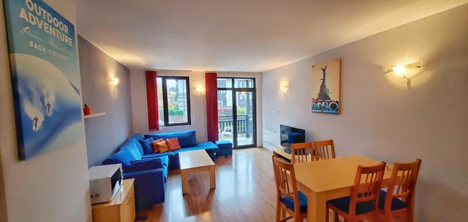 Fantastic 2 bed Apt with great views & facilities - Futura 10