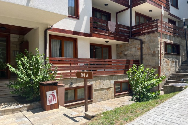 Spacious 1-Bedroom Apartment 