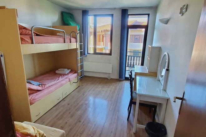 Fantastic 2 bed Apt with great views & facilities - Futura 10