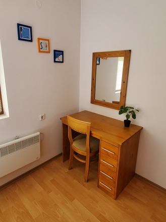 River Residence - Nice sized apartment in a good location to town