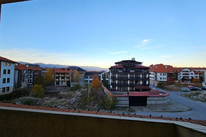 TopLodge C15 - 2 bedroom apt - SE facing - Mountain views