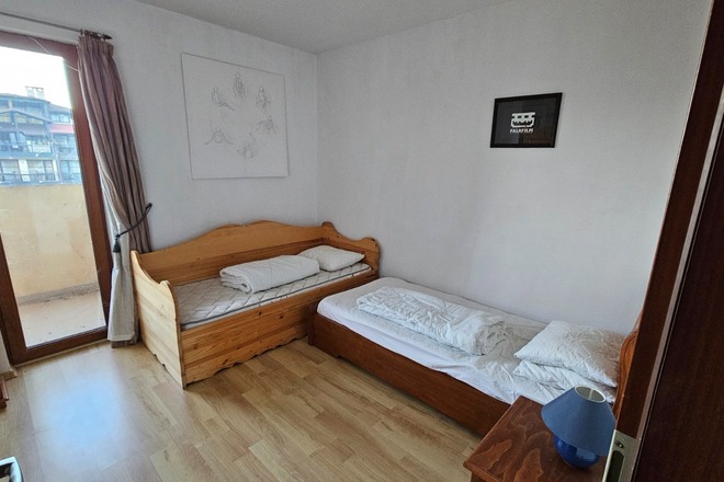 TopLodge C15 - 2 bedroom apt - SE facing - Mountain views