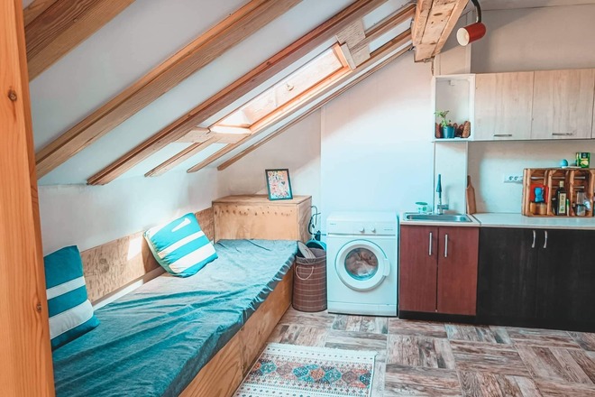 1 Bedroom Apartment in the Town Square Center