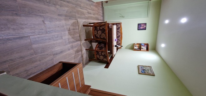 Studio for rent next to gondola 