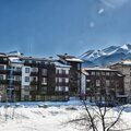 Monthly Apartment Rentals: Large 1BR apartment - Bask in the Sun and enjoy Mountain Views